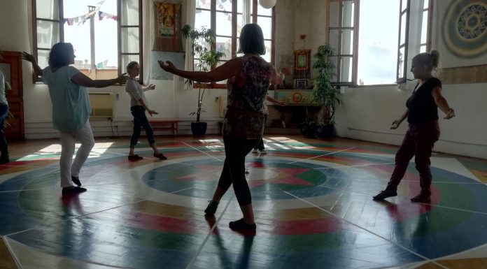 Práctica de Danza del Vajra en Kundusling: lunes mañana y miércoles tarde.